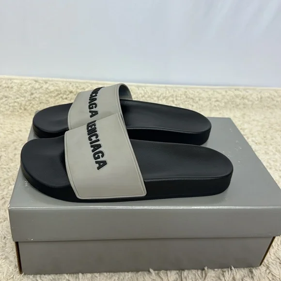 Balenciaga Women’s Slipper Size 9 Gray Black‎ - Picture 2 of 8